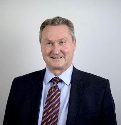 DG Peter Woronzow